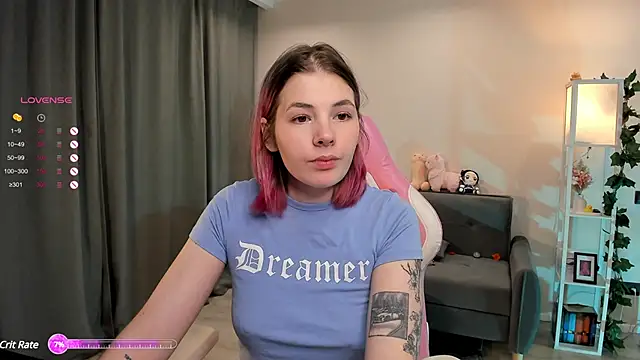 AnnaTrueno online show from 2, 3, 2025