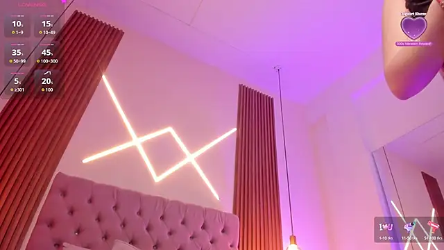 Sophia turneer online show from 16, 9, 2025