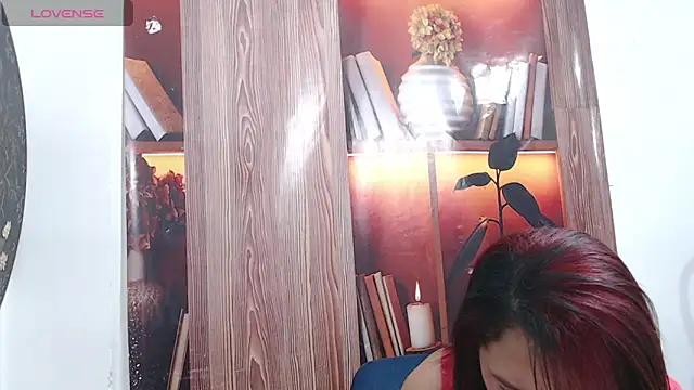 dannamomcerrat online show from 24, 10, 2025