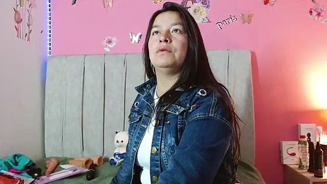 monickhot303av online show from 17, 9, 2025