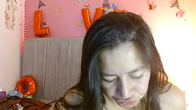 monickhot303av online show from 28, 2, 2025