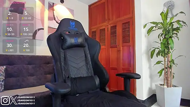  joansoto online show from 9, 9, 2025