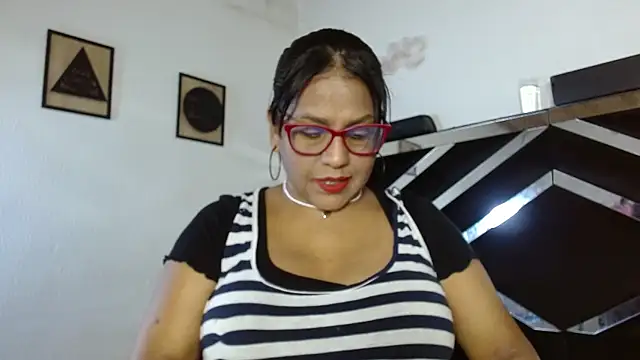 elizabeth mature23 online show from 14, 1, 2026