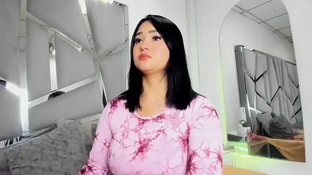 Catherinee69 x online show from 18, 9, 2025