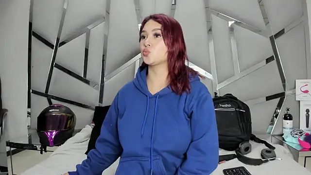 Catherinee69 x online show from 7, 3, 2026