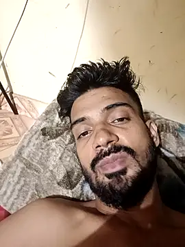 saggy1218 online show from 15, 4, 2026