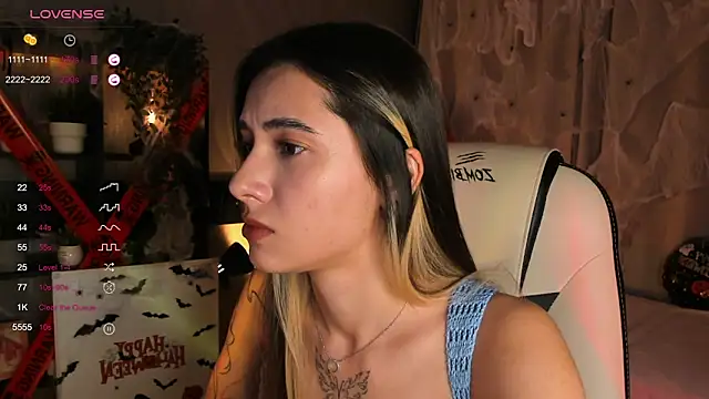 Snapshot of DarlaLike chatting on 25, 10, 2025 DarlaLike online show from 25, 10, 2025