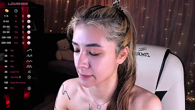 Snapshot of DarlaLike chatting on 16, 2, 2025 DarlaLike online show from 16, 2, 2025