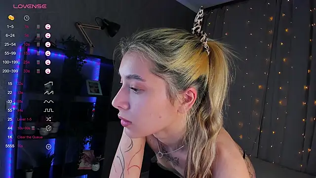 Snapshot of DarlaLike chatting on 16, 3, 2025 DarlaLike online show from 16, 3, 2025