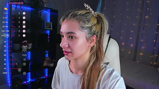 Snapshot of DarlaLike chatting on 14, 3, 2025 DarlaLike online show from 14, 3, 2025