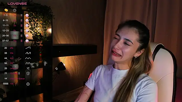 Snapshot of DarlaLike chatting on 25, 9, 2025 DarlaLike online show from 25, 9, 2025