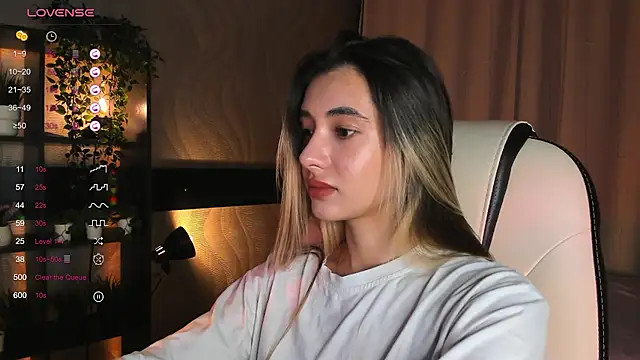 Snapshot of DarlaLike chatting on 23, 11, 2025 DarlaLike online show from 23, 11, 2025