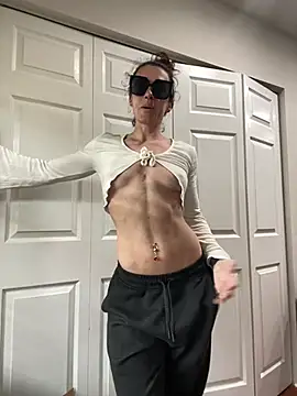 mrs  unknown online show from 28, 4, 2026