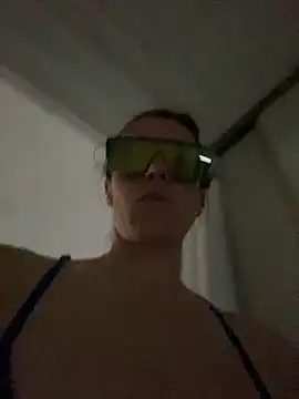 Snapshot of mrs__unknown chatting on 17, 5, 2026 mrs unknown online show from 17, 5, 2026