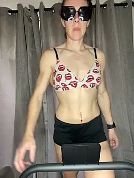 Snapshot of mrs__unknown chatting on 27, 5, 2026 mrs unknown online show from 27, 5, 2026