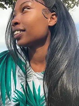 Snapshot of NASTY_BOBO chatting on 19, 11, 2025 NASTY BOBO online show from 19, 11, 2025