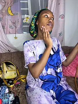 Snapshot of NASTY_BOBO chatting on 23, 10, 2025 NASTY BOBO online show from 23, 10, 2025