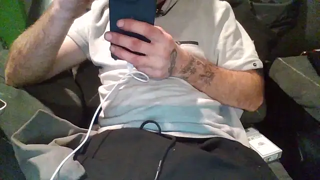 jaxx12369 online show from 3, 11, 2025