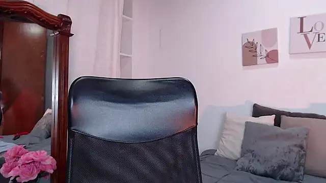 madisex s online show from 11, 10, 2025