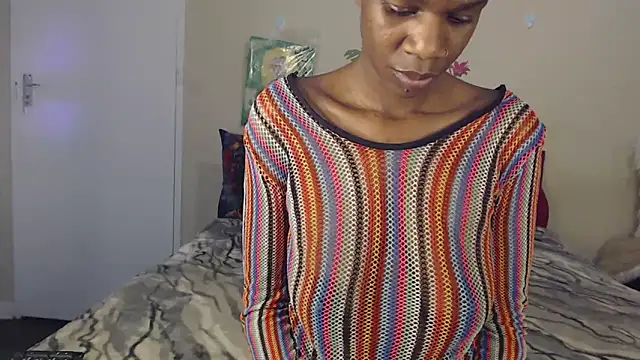 Blacktittiex02 online show from 18, 11, 2025