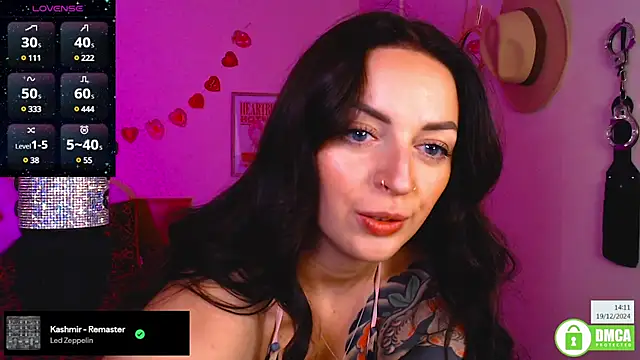 Billiexxox online show from 19, 12, 2024