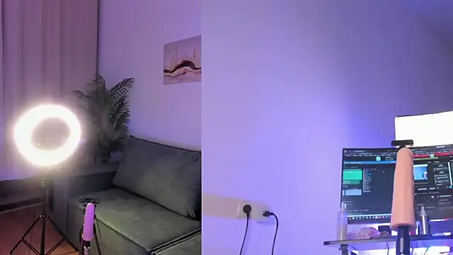 Snapshot of selina_coy chatting on 10, 3, 2025 selina coy online show from 10, 3, 2025