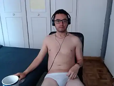 Diptongo online show from 26, 12, 2024