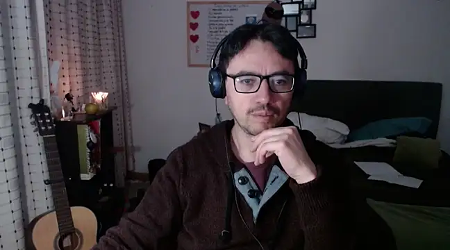 Diptongo online show from 16, 3, 2025