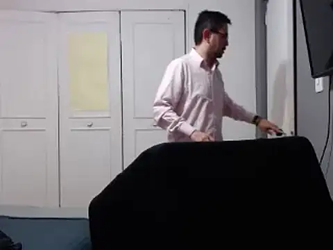 Diptongo online show from 2, 12, 2024