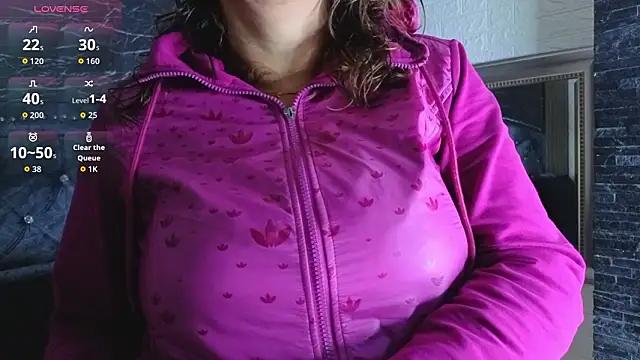 charlotte  G online show from 10, 2, 2026