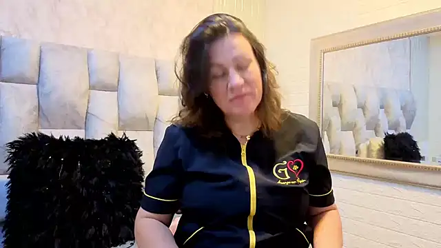 charlotte  G online show from 2, 12, 2025