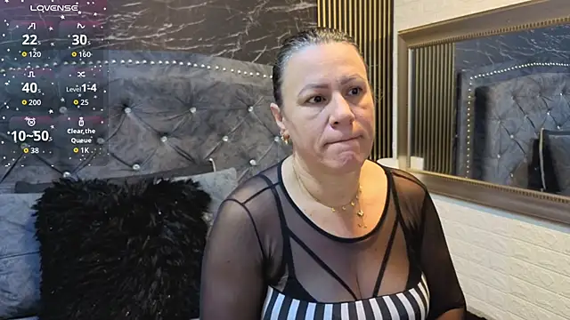 Snapshot of charlotte__G chatting on 22, 11, 2025 charlotte G online show from 22, 11, 2025