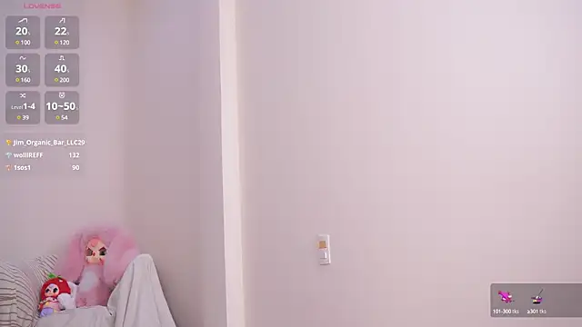 Snapshot of Miuzxc chatting on 9, 3, 2025 Miuzxc online show from 9, 3, 2025