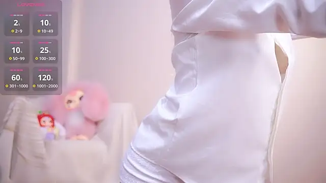 Snapshot of Miuzxc chatting on 21, 2, 2025 Miuzxc online show from 21, 2, 2025