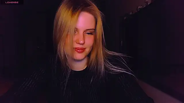VoluptuousDreams online show from 21, 2, 2025