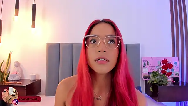 Scarlett Morgan  online show from 9, 10, 2025