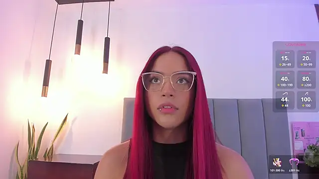 Scarlett Morgan  online show from 22, 11, 2025