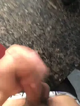 Snapshot of vintin21cm chatting on 14, 9, 2025 vintin21cm online show from 14, 9, 2025