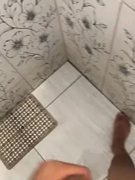 Snapshot of vintin21cm chatting on 8, 9, 2025 vintin21cm online show from 8, 9, 2025