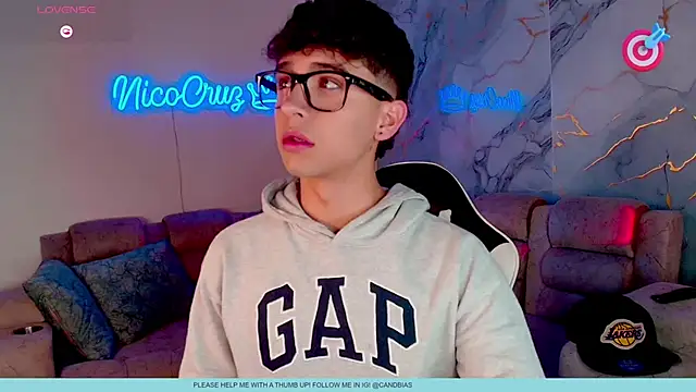 Niico Cruz online show from 25, 2, 2026