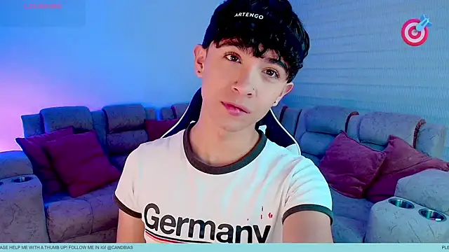 Niico Cruz online show from 13, 1, 2026