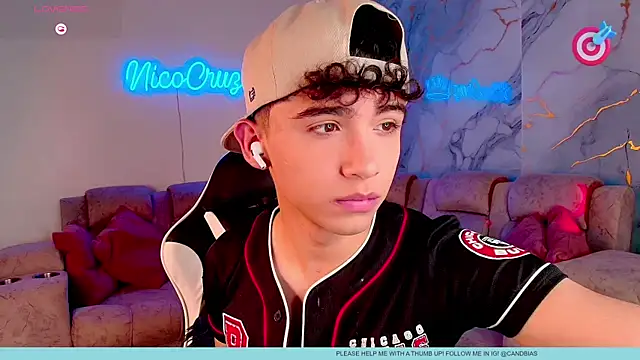 Niico Cruz online show from 21, 2, 2026