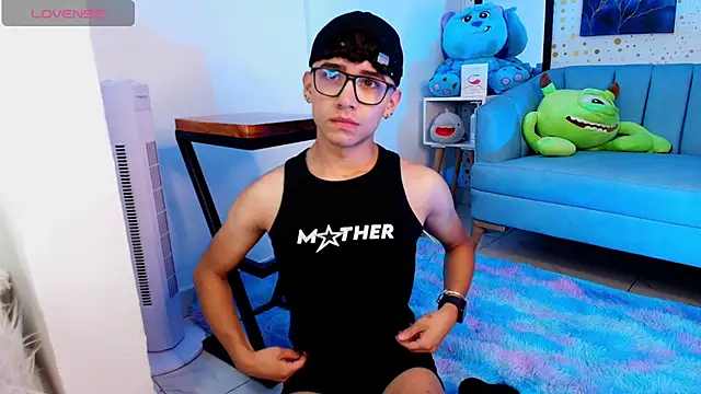 Niico Cruz online show from 2, 3, 2025