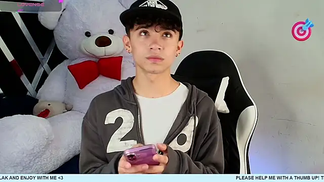 Niico Cruz online show from 9, 2, 2025