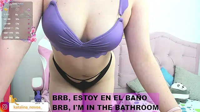 Snapshot of Katalina_novoa chatting on 9, 11, 2025 Katalina novoa online show from 9, 11, 2025