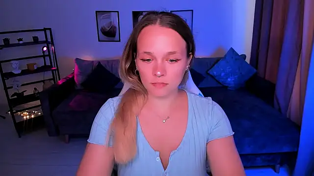 Snapshot of SherillBrill chatting on 25, 9, 2025 SherillBrill online show from 25, 9, 2025