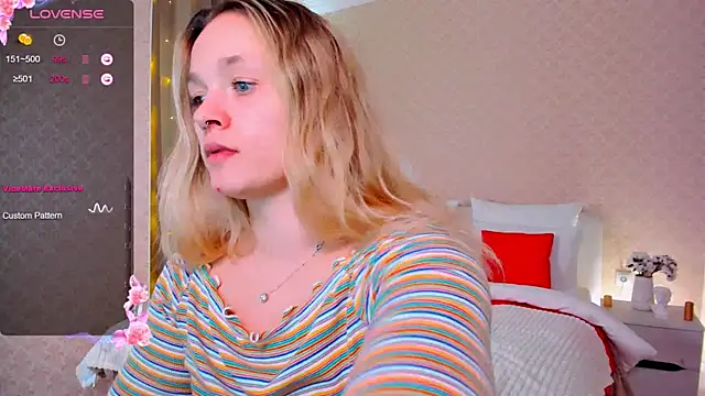 Snapshot of SherillBrill chatting on 9, 3, 2025 SherillBrill online show from 9, 3, 2025