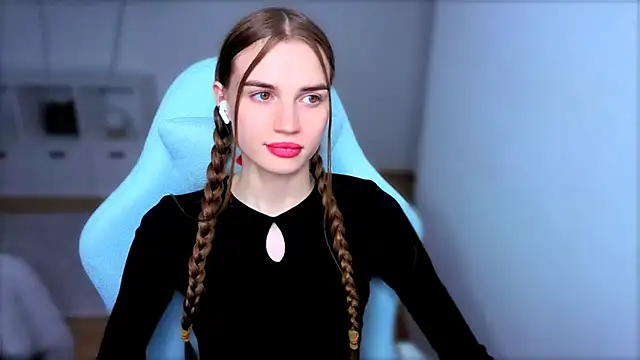 StellaLawless online show from 20, 9, 2025