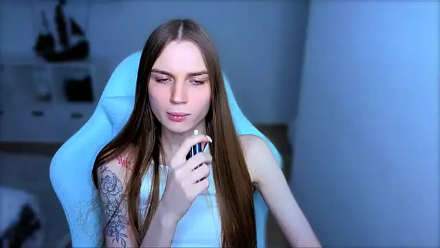 StellaLawless online show from 9, 10, 2025