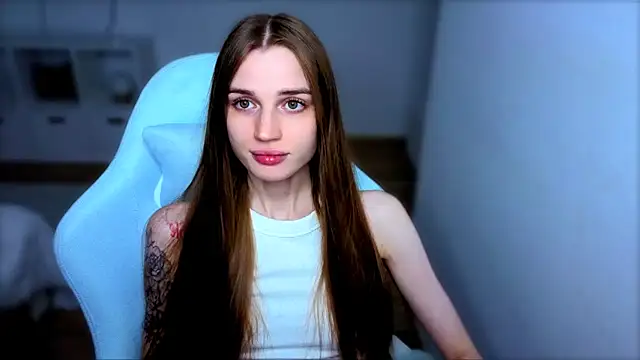 StellaLawless online show from 16, 9, 2025